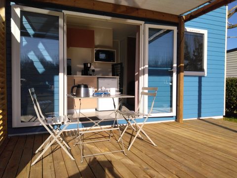 MOBILHOME 3 personnes - PARADIS une chambre avec sanitaires