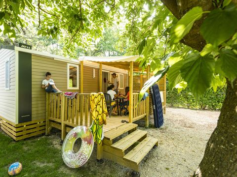 MOBILHOME 4 personnes - 2 chambres Super Mercure Confort 30m², emplacement lit bébé