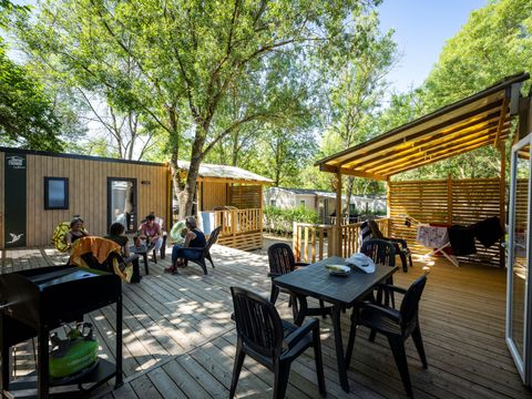 Mobilhome 8 personnes - 4 chambres Tribu Premium 66m² - climatisation / lave vaisselle