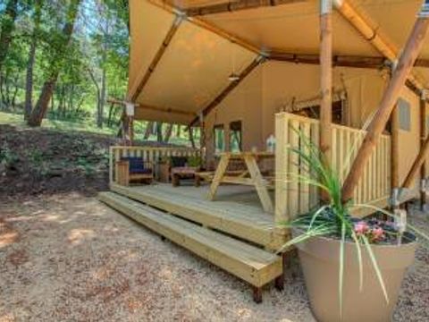 TENTE TOILE ET BOIS 4 personnes - Lodge Prémium 4 personnes
