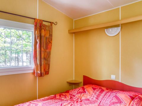 MOBILHOME 5 personnes - 2 chambres