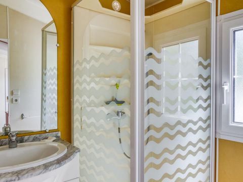 MOBILHOME 5 personnes - 2 chambres