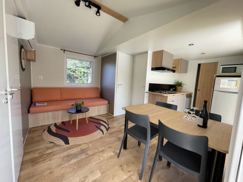 MOBILHOME 4 personnes - Premium 29 m² 2 chambres terrasse semi-couverte + climatisation + LV