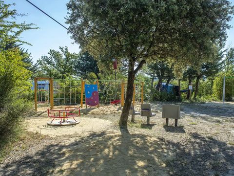 Flower Camping Les Rives De L'Aygues - Camping Drome - Image N°18