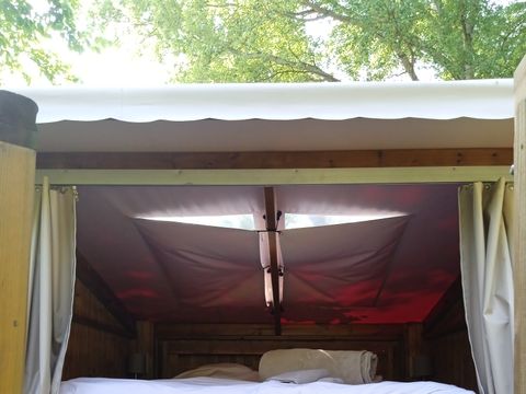 CHALET 2 personnes - Cabane Etoilée - avec WC et lave-mains - micro cuisine sans eau - sans douche