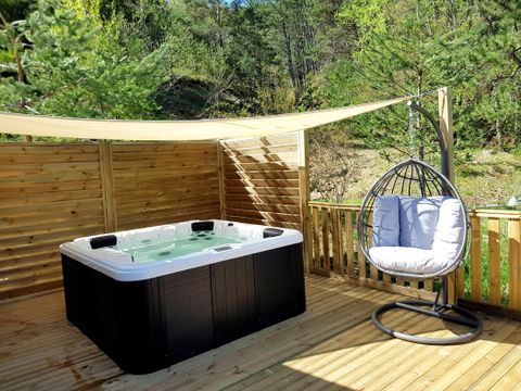 MOBILHOME 6 personnes - Espace Prestige+ Confort Jacuzzi - Climatisation TV MOBILHOME 6 personnes - Espace Prestige+ Confort Jacuzzi - Climatisation TV