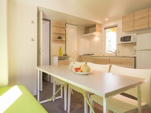 MOBILHOME 6 personnes - Espace Classic - Climatisation - TV vue jardin MOBILHOME 6 personnes - Espace Classic - Climatisation - TV vue jardin