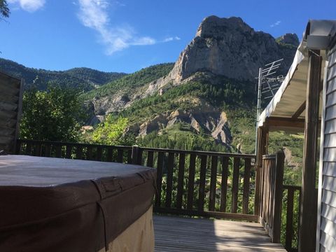 MOBILHOME 4 personnes - Loggia Prestige Confort 35m² -Jacuzzi - Climatisation - TV MOBILHOME 4 personnes - Loggia Prestige Confort 35m² -Jacuzzi - Climatisation - TV