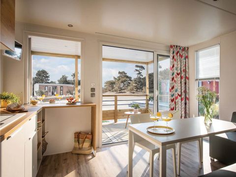 MOBILHOME 4 personnes - Loggia Premium 28m² - Climatisation - TV MOBILHOME 4 personnes - Loggia Premium 28m² - Climatisation - TV