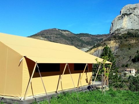 TENTE TOILE ET BOIS 5 personnes - Tente Ciela Nature - 2 chambres (sans sanitaire)