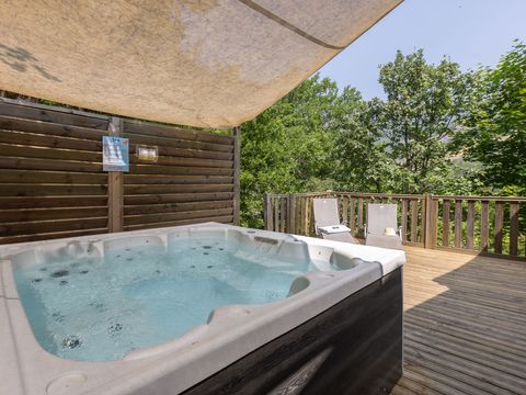 MOBILHOME 4 personnes - Prestige SPA - 2 chambres dont 1 suite parentale - draps, serviettes et barbecue