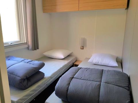 MOBILHOME 6 personnes - Prestige SPA - 3 chambres dont 1 suite parentale - draps, serviettes et plancha