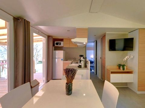 Mobilhome 6 personnes - Mobil home Prestige SPA - 3 chambres dont 1 suite parentale - draps, serviettes et plancha
