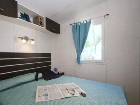 MOBILHOME 6 personnes - Mobil-home Orchidée Grand Confort 35m² - 2 chambres + terrasse couverte + CLIM + TV + LV 1/6 pers