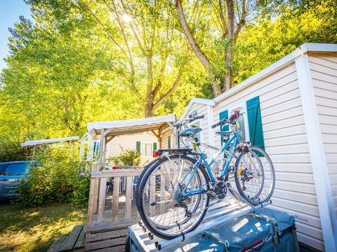 MOBILHOME 6 personnes - Mobil-home Mercure Confort 28m² - 2 chambres + terrasse couverte 4/6 pers