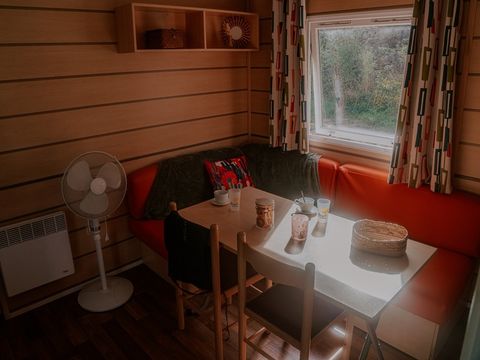 Mobilhome 4/6 personnes - Mercure Confort 28m² - 2 chambres - Terrasse couverte