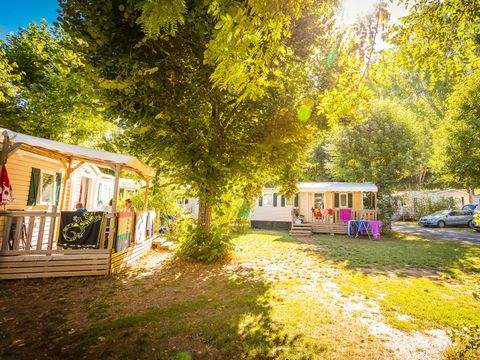 MOBILHOME 6 personnes - Mobil-home Mercure Confort 28m² - 2 chambres + terrasse couverte 4/6 pers