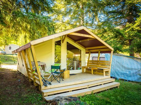 Tente en toile et en bois 2/5 personnes - Freeflower Standard 30m² - 2 chambres - Sans sanitaires