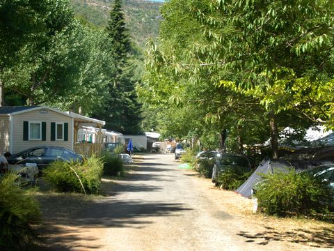 MOBILHOME 8 personnes - Titania Confort 32m² (3 chambres) avec terrasse couverte