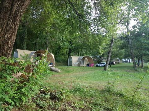 BUNGALOW TOILÉ 4 personnes - Coco Sweet 16m² - 2 chambres (sans sanitaires) - Bord de rivière 2/4 pers