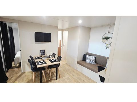 Mobilhome 4/6 personnes - NEW// Oasis Premium 37m² - 3 chambres - Lave-vaisselle - Clim - Plancha