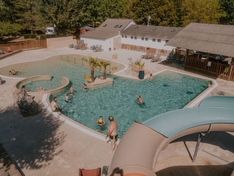 Flower Camping Le Pont du Tarn - Camping Lozere