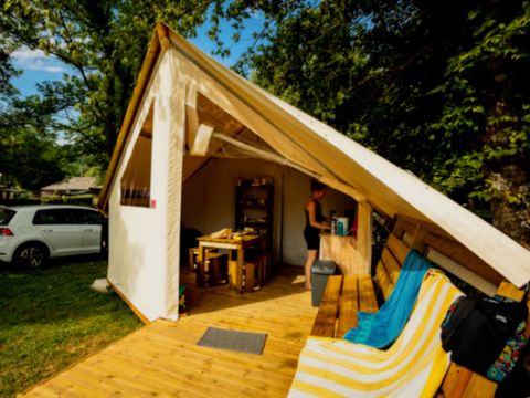 LODGE 5 personnes - LODGE sans sanitaires