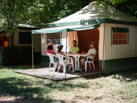 TENTE TOILE ET BOIS 5 personnes - BENGALI CONFORT sans sanitaires