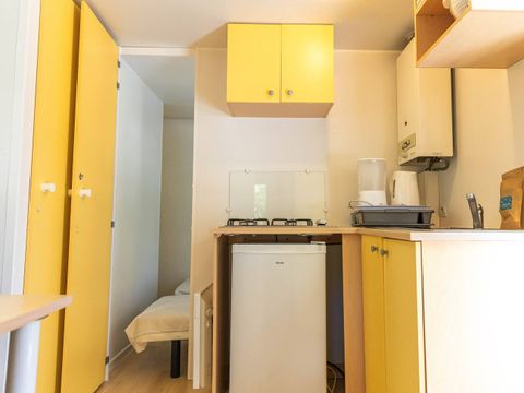 MOBILHOME 4 personnes - Cottage Classique - 18 m² - 2 chambres - 4 pers
