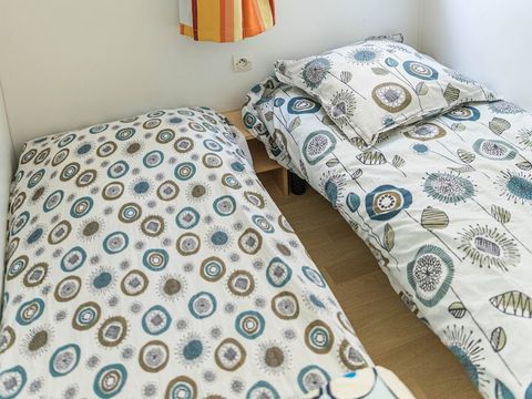 MOBILHOME 4 personnes - Cottage Classique - 18 m² - 2 chambres - 4 pers