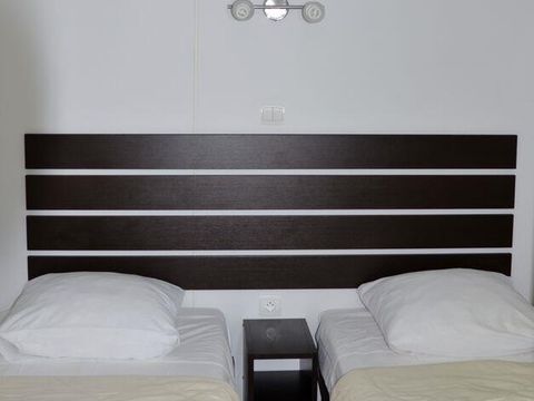 MOBILHOME 6 personnes - MH2 28 m² Climatisé