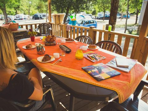 MOBILHOME 8 personnes - MH3 34 m² Climatisé