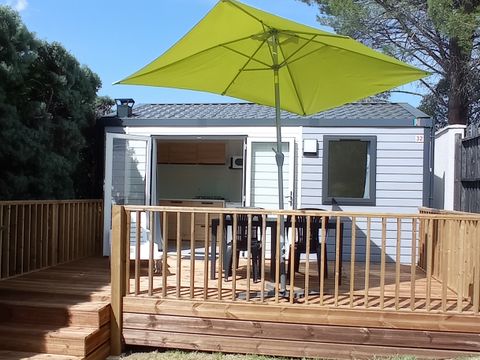 MOBILHOME 2 personnes - Charme 20m² Confort (1ch - 2pers.) + Clim + Terrasse non-couverte