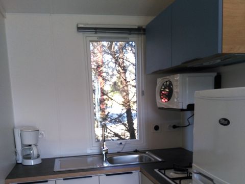 MOBILHOME 2 personnes - Charme 20m² Confort (1ch - 2pers.) + Clim + Terrasse non-couverte