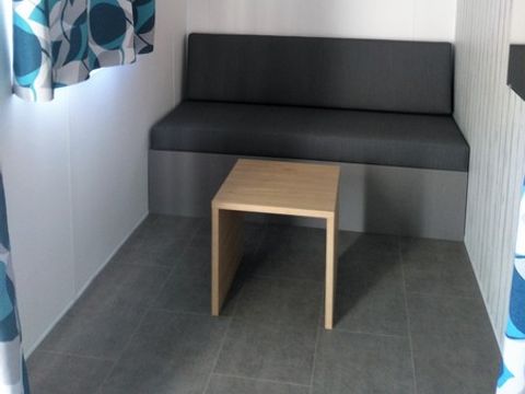MOBILHOME 2 personnes - Charme 20m² Confort (1ch - 2pers.) + Clim + Terrasse non-couverte