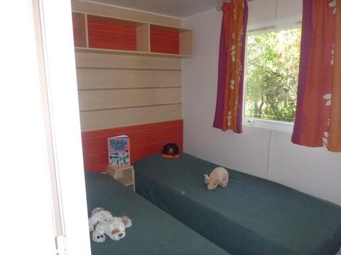 MOBILHOME 6 personnes - 27,5m² Standard (2ch - 4/6pers.) + Clim + Paillotte extérieure