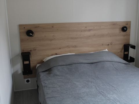 MOBILHOME 7 personnes - Family 30m² Confort (3ch - 7pers.) + Clim + Terrasse couverte