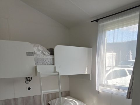 MOBILHOME 7 personnes - Family 32m² Premium (3ch - 7pers.) + Clim + LV + Terrasse couverte