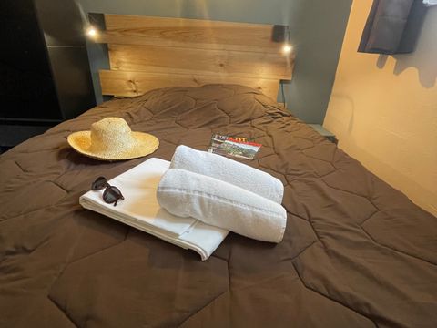 GÎTE 4 personnes - Cottage LA GARIOTTE - 4 personnes - 2 chambres - Climatisé - Télévision - Lave-vaisselle - D