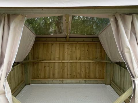 HÉBERGEMENT INSOLITE 2 personnes - Hébergement minimaliste