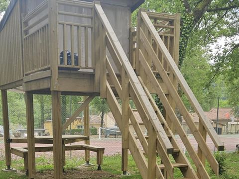 HÉBERGEMENT INSOLITE 2 personnes - Hébergement minimaliste