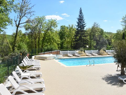 Camping La Chêneraie **** - Camping Lot - Image N°2