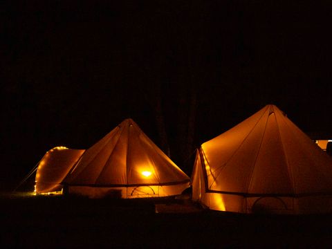 TENTE 6 personnes - Deux tentes Bell (sans sanitaires)