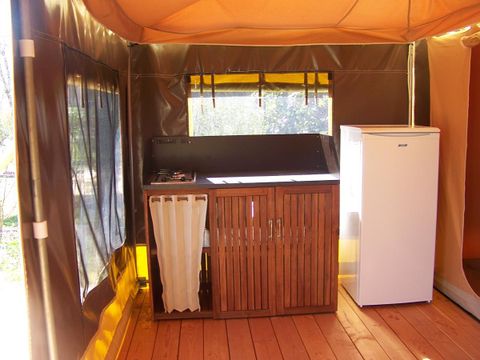 BUNGALOW TOILÉ 5 personnes - (sans sanitaires)