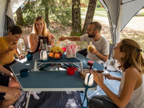 TENTE 6 personnes - Prêt a camper (sans sanitaire)