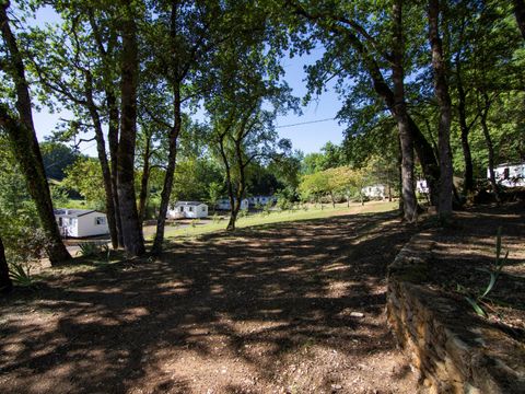 Camping Le Valenty - Camping Lot - Image N°36