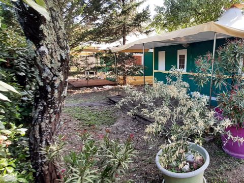 BUNGALOW TOILÉ 5 personnes - avec sanitaires