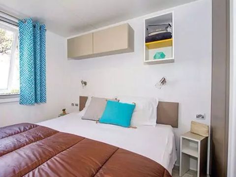 MOBILHOME 4 personnes - Premium | 2 Ch. | 4 Pers. | Terrasse surélevée | Clim.