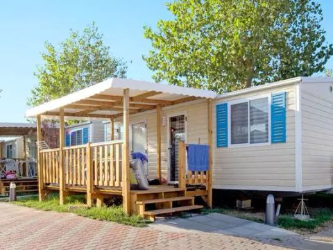 MOBILHOME 8 personnes - Classic | 3 Ch. | 6/8 Pers. | Terrasse surélevée | Clim.