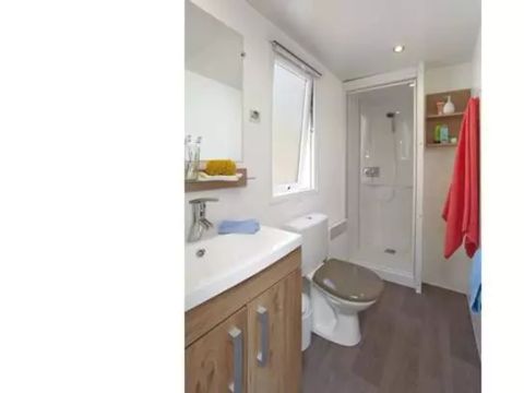 MOBILHOME 4 personnes - Premium | 2 Ch. | 4 Pers. | Terrasse surélevée | Clim.